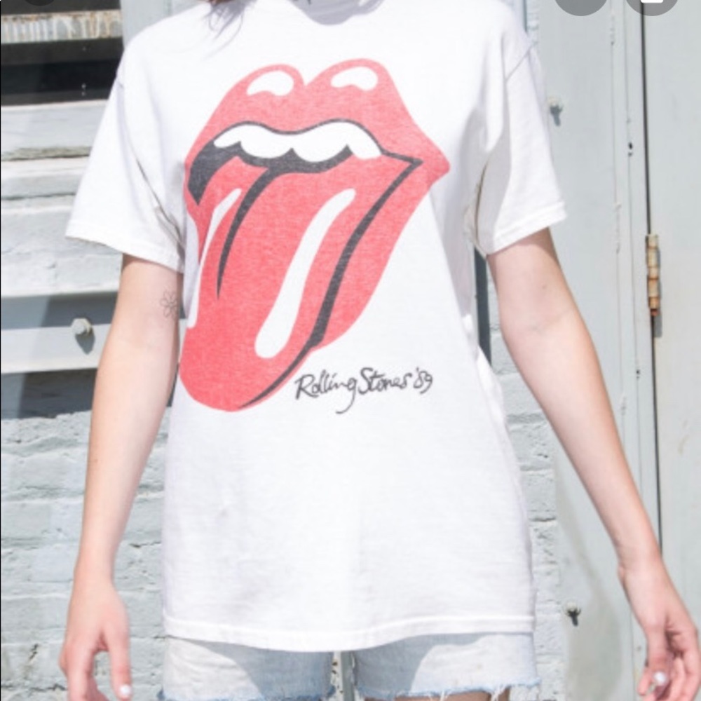 Brandy Melville Rolling Stones shirt